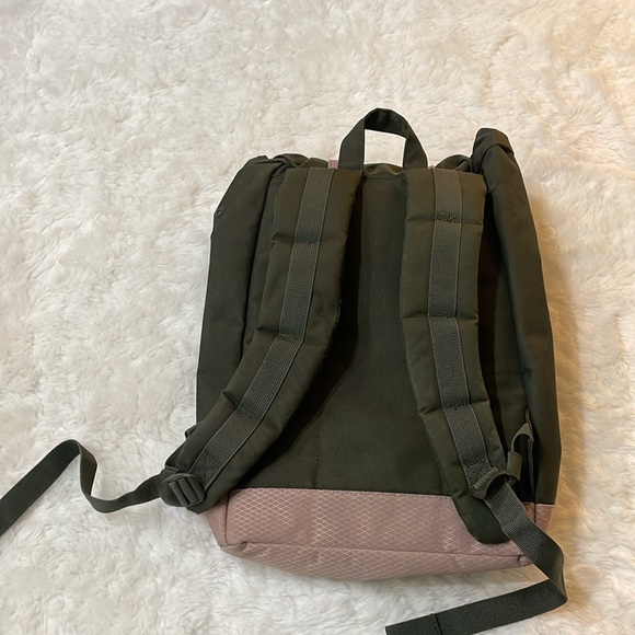 Olive green and pink Herschel Supply Co backpack - Picture 6 of 9